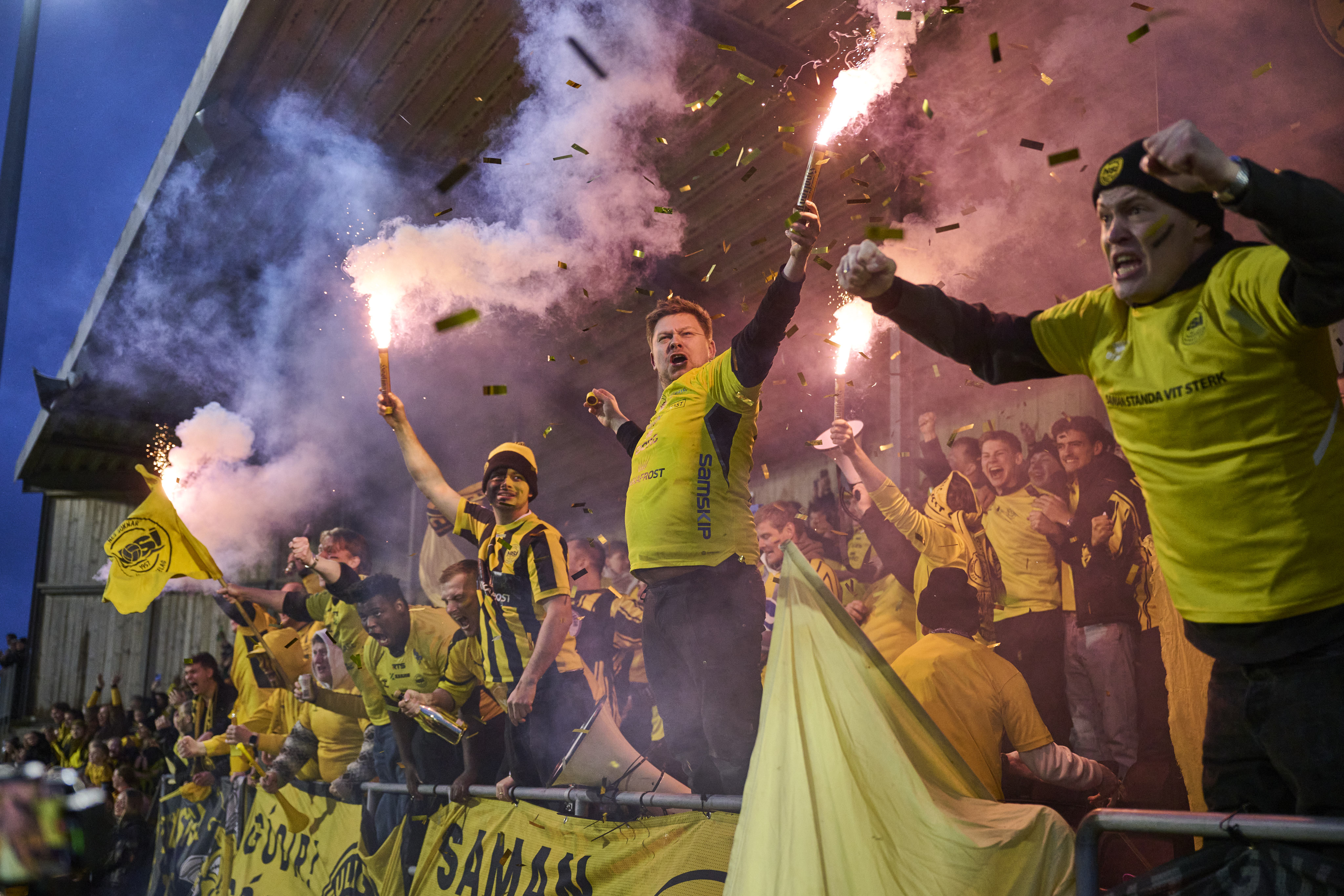 NSÍ – HB 1-1 (Myndarøð) FM fagnaður við Løkin